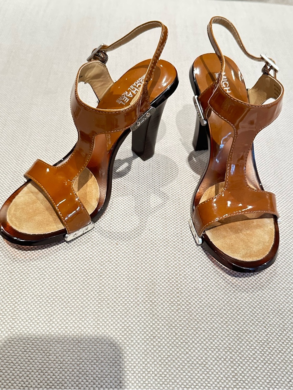 MICHAEL Michael Kors size 7.5 T-Strap Patent Brown Leather Heels LIKE NEW! $150